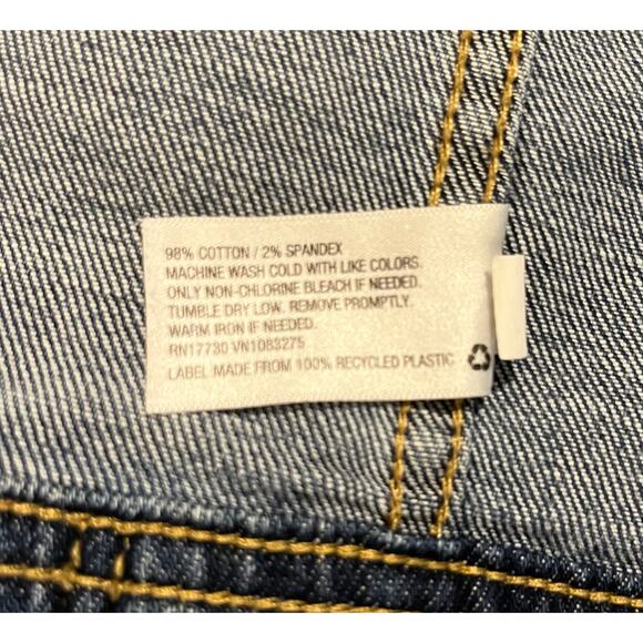 Distressed denim jacket - Picture 3 of 6